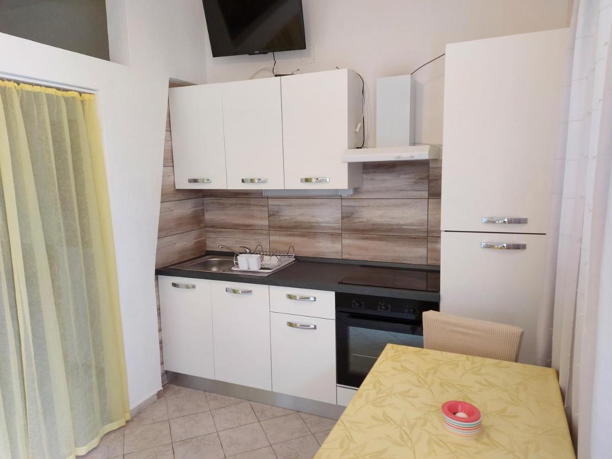 Apartments & Rooms Nensi Baška Exterior foto
